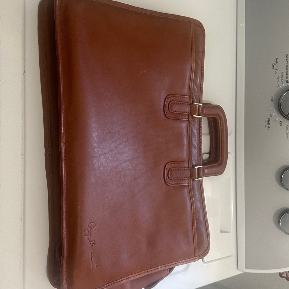Giorgio Bernini Cognac Leather Briefcase Portfolio Laptop Case Portfolio Unisex